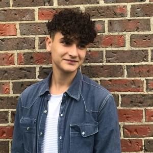 Meet your Posher, Daoud